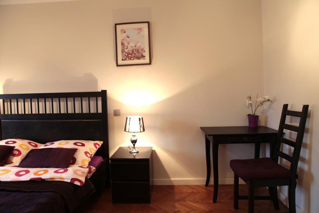 Key Apartments Chmielna Warsaw Room photo