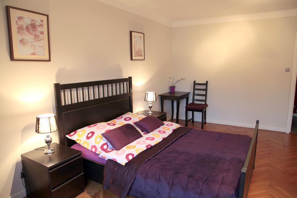 Key Apartments Chmielna Warsaw Room photo